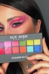 12 li Far Paleti - Eyeshadow Palette 111 Tropical Bouquet 15,6 g