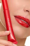 Dolgun Gürünüm ve Nemlendirici Etkili Dudak Parlatıcısı - Silky Care Lipgloss 308 Flame Red