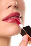 Maxivolumizer Lipgloss 220 - Luscious Cherry - Kalıcı ve Nemlendirici Ruj - Dolgunlaştırıcı Etki