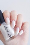 Sedefli Beyaz Oje 28 - Yüksek Pigmentli Uzun Süreli Kalıcılık Hızlı Kuruma - Nail Lacquer 28