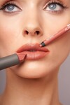 Suya Dayanıklı Uzun Süre Kalıcı Yumuşak Dudak Kalemi - Staying Power Lip Pencil 53 Peachy Nude