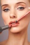 Suya Dayanıklı Uzun Süre Kalıcı Yumuşak Dudak Kalemi - Staying Power Lip Pencil 53 Peachy Nude