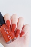 Turuncu Oje 45 - Yüksek Pigmentli Uzun Süreli Kalıcılık Hızlı Kuruma - Nail Lacquer 45