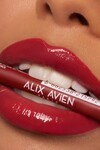 Uzun Süre Kalıcı Yapışkan His Bırakmayan Nemlendirici Dudak Parlatıcısı - Lipgloss 06 Juicy Cherry