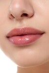 Uzun Süre Kalıcı Yapışkan His Bırakmayan Nemlendirici Dudak Parlatıcısı - Lipgloss 03 Tawny Rose