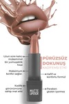 Yoğun Renk Veren Uzun Süre Kalıcı Nemlendirici Kadifemsi Mat Ruj - Matte Lipstick 402 Nude